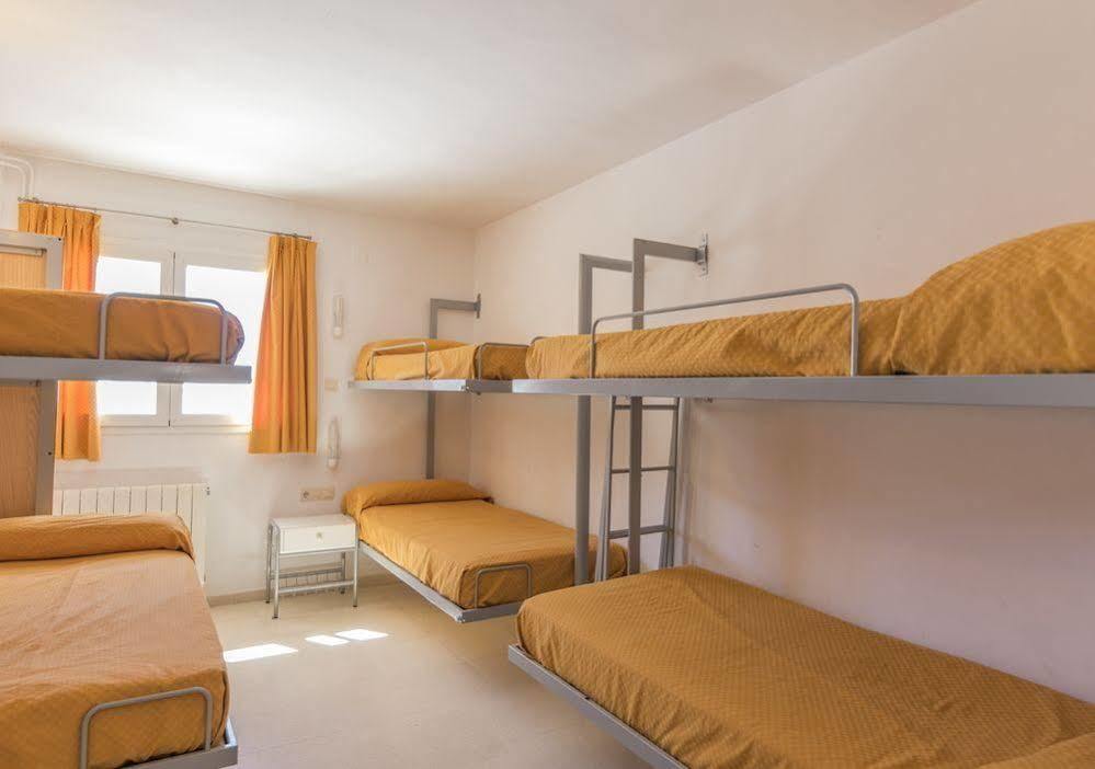 Albergue Inturjoven Сиера Невада Екстериор снимка