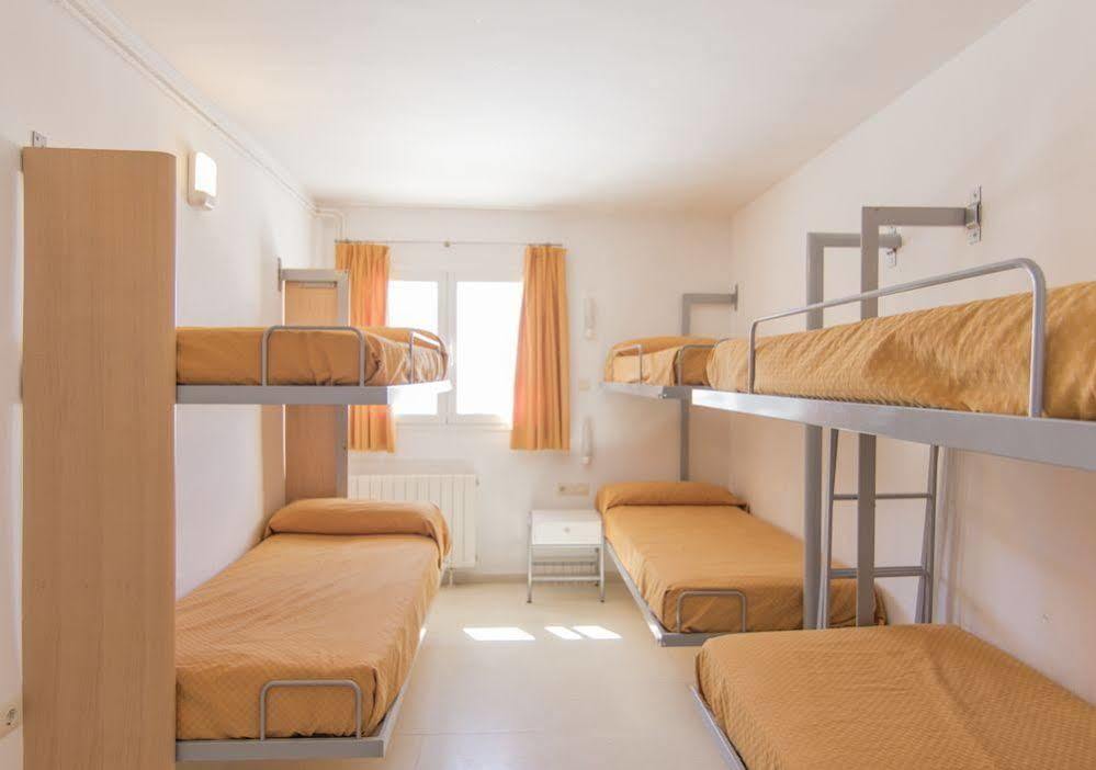 Albergue Inturjoven Сиера Невада Екстериор снимка