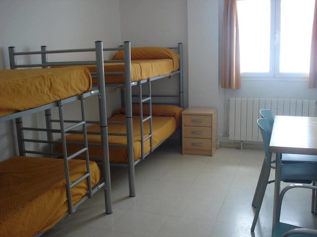 Albergue Inturjoven Сиера Невада Екстериор снимка